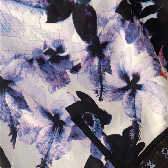 Dress - Picture 3 of 5